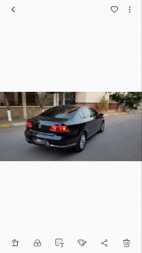 voitures-volkswagen-passat-2011-bordj-el-kiffan-alger-algerie