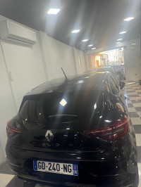 voitures-renault-clio-4-2021-intense-baba-hassen-alger-algerie