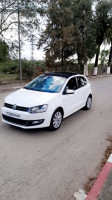 voitures-volkswagen-polo-2014-life-les-eucalyptus-alger-algerie