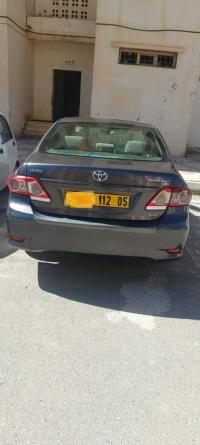 سيارات-toyota-corolla-2012-باتنة-الجزائر
