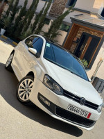 voitures-volkswagen-polo-2013-life-saoula-alger-algerie