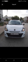 citadine-renault-clio-3-2011-night-and-day-annaba-algerie