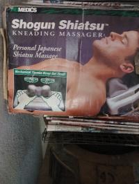 أجهزة-وأدوات-التجميل-shiatsu-kneading-massager-أولاد-يعيش-البليدة-الجزائر