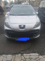 voitures-peugeot-207-2009-premium-bouira-algerie