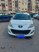 voitures-peugeot-207-2013-bouira-algerie