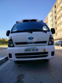 camion-kia-k2700-frigo-2015-bejaia-algerie