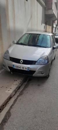 voitures-renault-clio-campus-2010-les-eucalyptus-alger-algerie