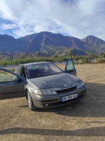 berline-renault-laguna-2-2002-dynamique-khenchela-algerie