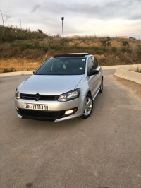 voitures-volkswagen-polo-2013-black-et-silver-kouba-alger-algerie