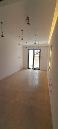 شقة-بيع-4-غرف-الجزائر-المحمدية
