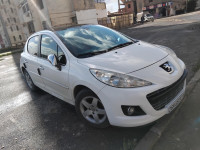 voitures-peugeot-207-2012-allure-bouzareah-alger-algerie