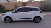 moyenne-berline-hyundai-i20-2019-prestige-batna-algerie