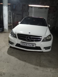 voitures-mercedes-classe-c-2014-250-avantgarde-sidi-bel-abbes-algerie