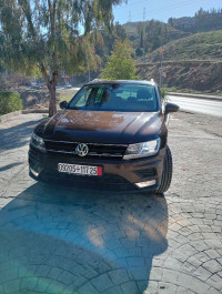 voitures-volkswagen-tiguan-2017-carat-el-khroub-constantine-algerie