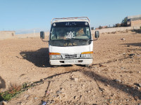 camion-جاك-بلاطو-1025-2003-ouled-addi-guebala-msila-algerie