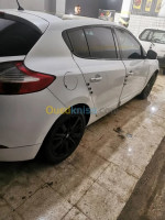 voitures-renault-megane-3-2014-gt-line-saoula-alger-algerie