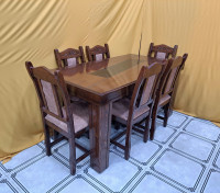 طاولات-table-6-chaises-salle-a-manger-en-bois-rouge-الكاليتوس-الجزائر