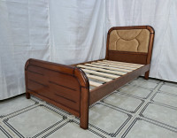 beds-lit-1-place-en-bois-rouge-les-eucalyptus-algiers-algeria