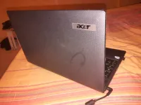 Acer Aspire 5733- 3 GO - 320 GB