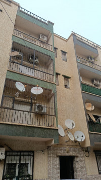 appartement-vente-f3-alger-souidania-algerie