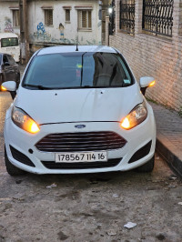 voitures-ford-fiesta-2014-bouzareah-alger-algerie