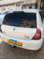 voitures-renault-clio-campus-2015-mongole-ain-el-turck-oran-algerie