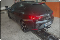 voitures-seat-leon-2017-fr15-bordj-el-bahri-alger-algerie