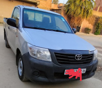 voitures-toyota-hilux-2012-bordj-el-kiffan-alger-algerie