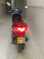 motos-et-scooters-2015-st-ouled-chebel-alger-algerie