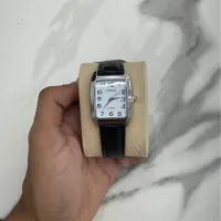Montre old money