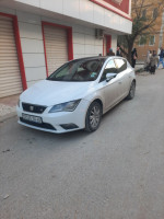 voitures-seat-leon-2014-style-khenchela-algerie