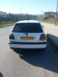 voitures-volkswagen-golf-3-1997-douera-alger-algerie