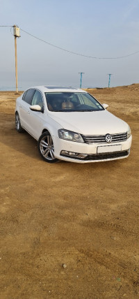 voitures-volkswagen-passat-2012-carat-plus-alger-centre-algerie