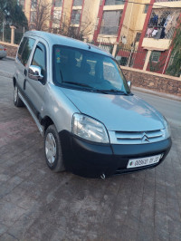 voitures-citroen-berlingo-first-2011-saida-algerie