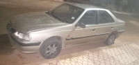 voitures-peugeot-405-ico-2011-bx-naama-algerie