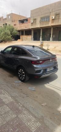 cars-renault-arkana-2023-evolution-biskra-algeria