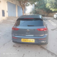 voitures-volkswagen-golf-8-2023-life-khraissia-alger-algerie