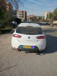 voitures-seat-leon-2012-msila-algerie