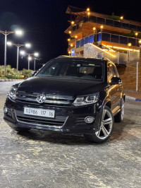 voitures-volkswagen-tiguan-2017-r-line-zemmouri-boumerdes-algerie