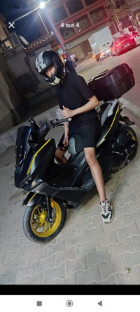 motos-et-scooters-vms-vmax-2023-bab-ezzouar-alger-algerie