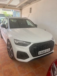 Audi Q5 2023 S Line full option
