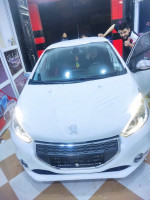 voitures-peugeot-208-2013-ain-el-hadjel-msila-algerie