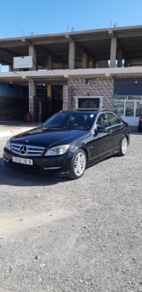 voitures-mercedes-classe-c-2010-250-el-asnam-bouira-algerie