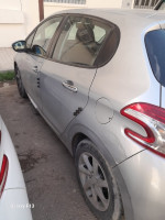 voitures-peugeot-208-2015-access-setif-algerie