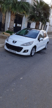 voitures-peugeot-207-2012-la-tout-el-achour-alger-algerie