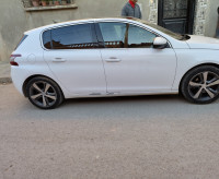 moyenne-berline-peugeot-308-2016-allure-bou-hanifia-mascara-algerie