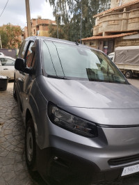 voitures-fiat-doblo-2024-new-dely-brahim-alger-algerie