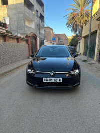 voitures-volkswagen-golf-8-2022-style-alger-centre-algerie