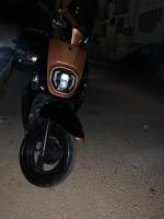 motos-scooters-mchiya-19-mil-cuxi-estet-x-2020-draria-alger-algerie