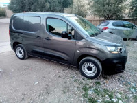 voitures-fiat-doblo-2023-batna-algerie